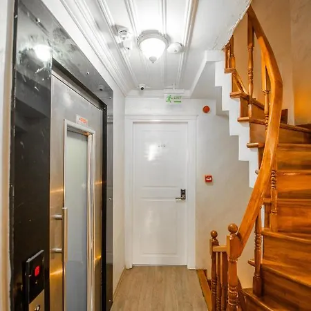 Linfer Taksim Hotel *